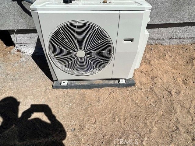 6104 Chia Avenue, Twentynine Palms, CA 92277