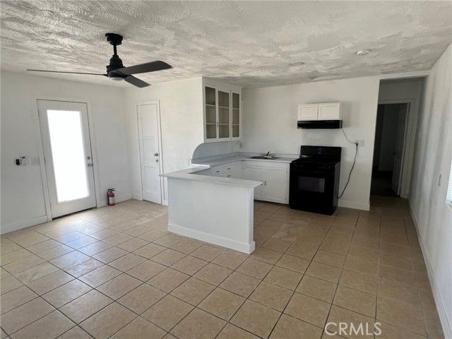 6104 Chia Avenue, Twentynine Palms, CA 92277