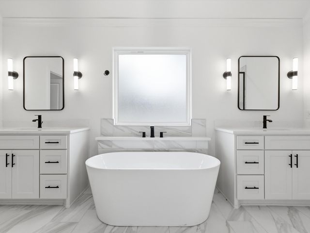 2009 Downslope Lane, Weatherford, TX 76087