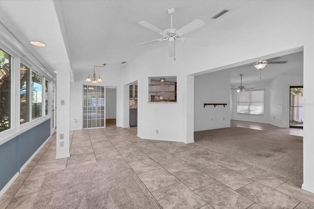 217 SOUTHAMPTON DRIVE 286, Venice, FL 34293
