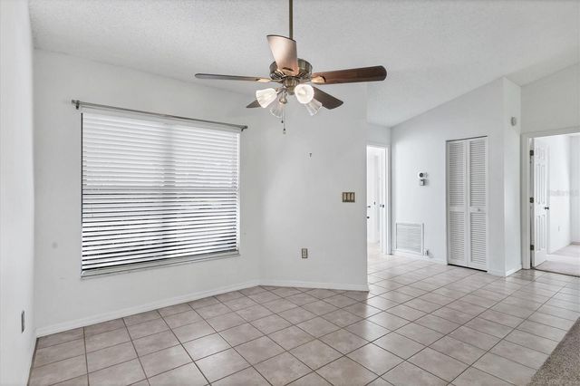 217 SOUTHAMPTON DRIVE 286, Venice, FL 34293