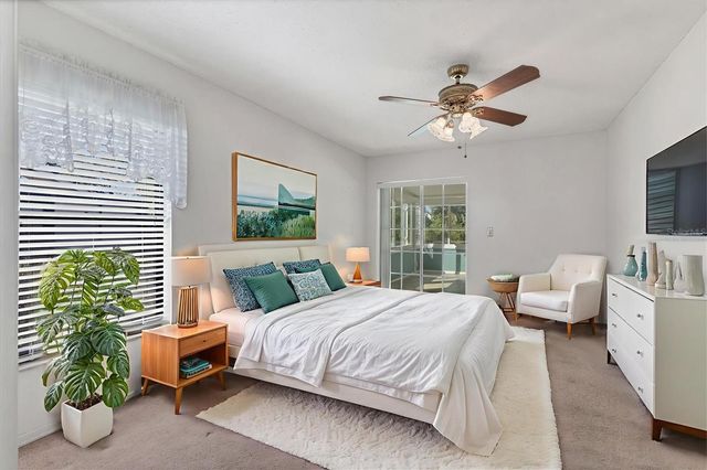 217 SOUTHAMPTON DRIVE 286, Venice, FL 34293