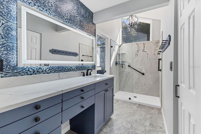 217 SOUTHAMPTON DRIVE 286, Venice, FL 34293