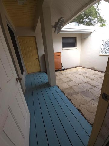 217 SOUTHAMPTON DRIVE 286, Venice, FL 34293