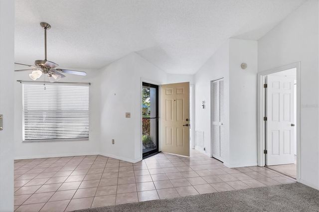 217 SOUTHAMPTON DRIVE 286, Venice, FL 34293