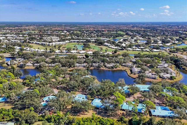 217 SOUTHAMPTON DRIVE 286, Venice, FL 34293