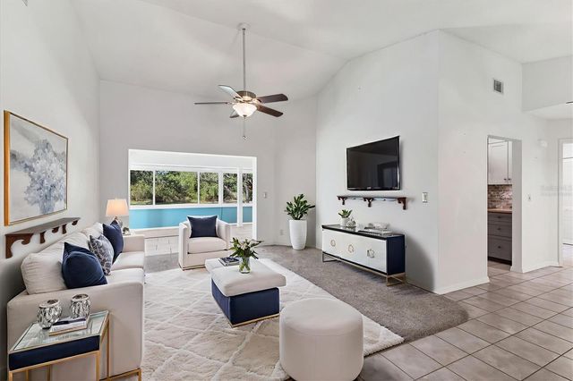 217 SOUTHAMPTON DRIVE 286, Venice, FL 34293