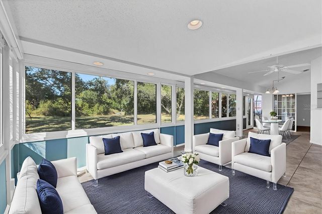 217 SOUTHAMPTON DRIVE 286, Venice, FL 34293