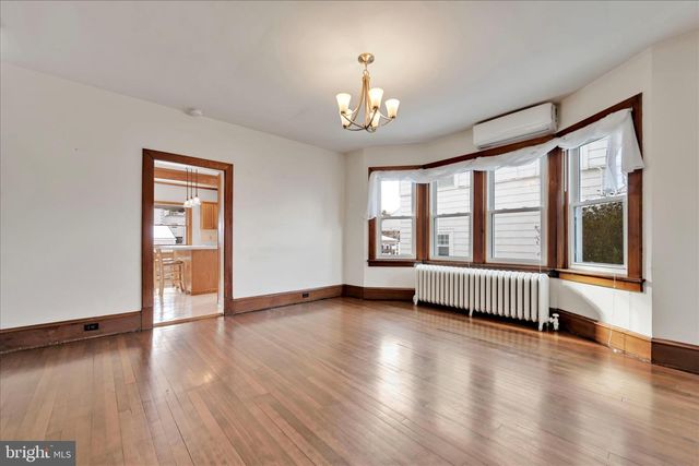 1803 W END AVE, Pottsville, PA 17901