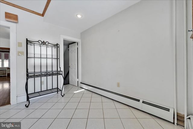 1803 W END AVE, Pottsville, PA 17901