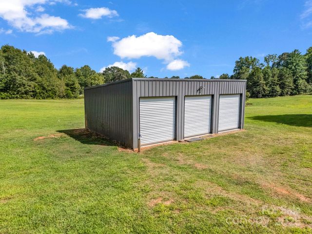 261 Faye Toney Road, Mooresboro, NC 28114