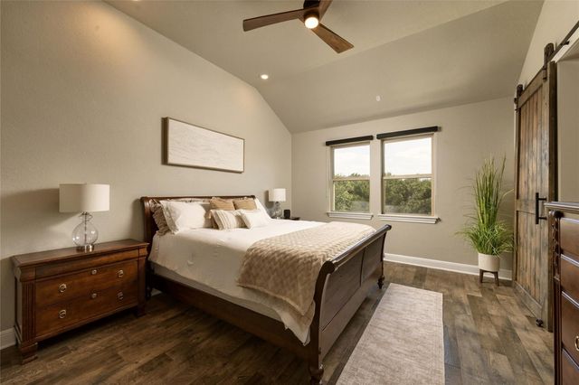 246 S Sage HOLW, Dripping Springs, TX 78620