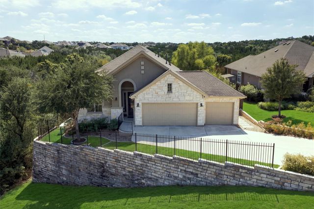 246 S Sage HOLW, Dripping Springs, TX 78620