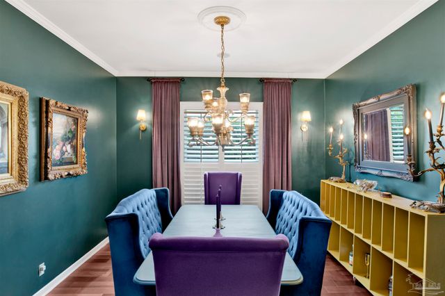 704 Bayshore Dr, Pensacola, FL 32507