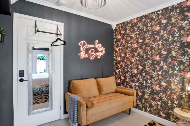 704 Bayshore Dr, Pensacola, FL 32507