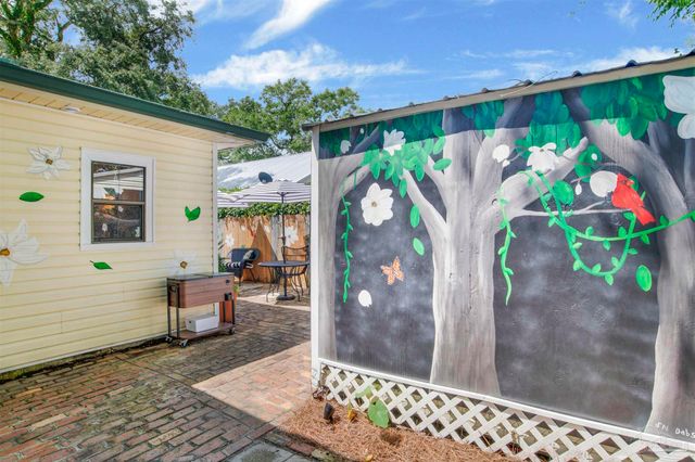 704 Bayshore Dr, Pensacola, FL 32507