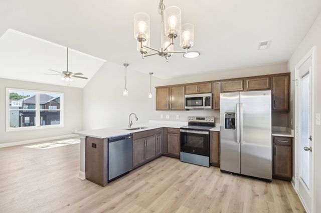 837 Macon Lane, Clarksville, TN 37042