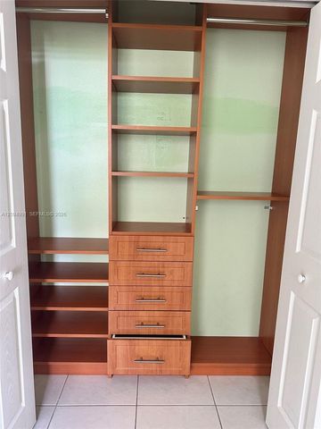 9360 Fontainebleau Boulevard 410, Miami, FL 33172