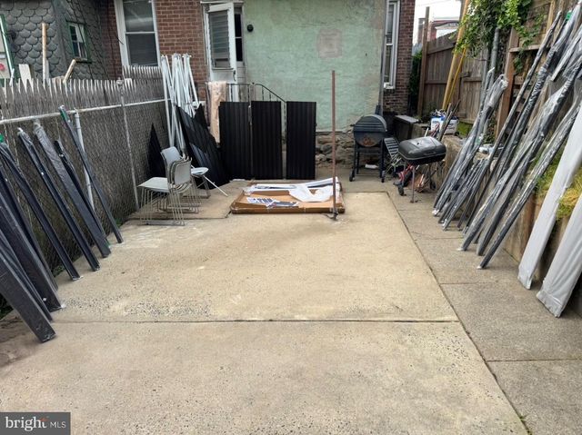 5127 COTTAGE, Philadelphia, PA 19124