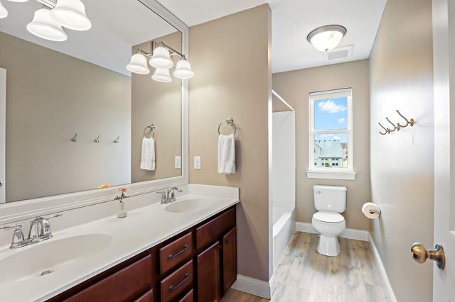 20003 Fern Glen Lane N, Forest Lake, MN 55025