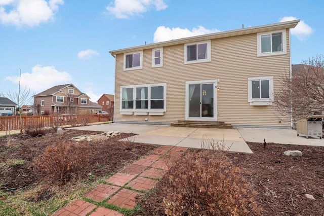 20003 Fern Glen Lane N, Forest Lake, MN 55025