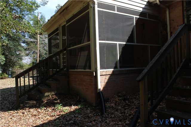 1400 Covington Rd, Colonial Heights, VA 23834