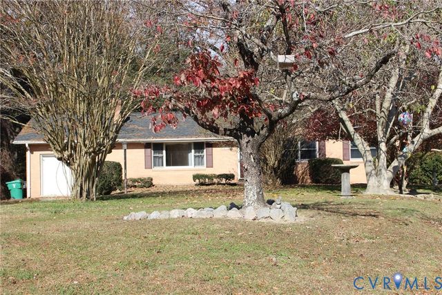 1400 Covington Rd, Colonial Heights, VA 23834