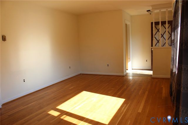 1400 Covington Rd, Colonial Heights, VA 23834