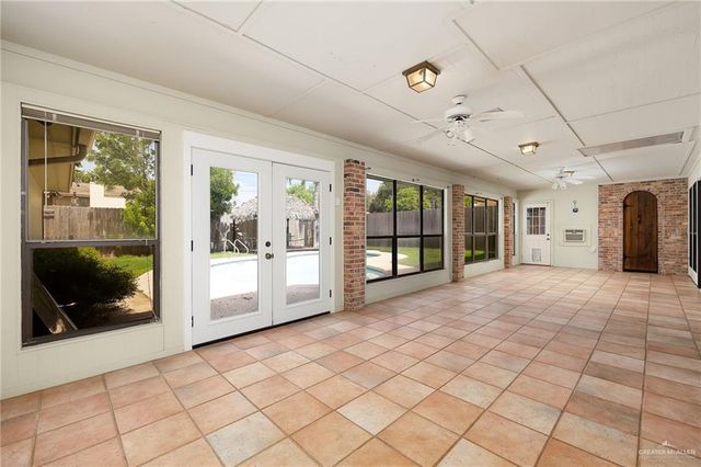 4905 N 8th Street, Mcallen, TX 78504