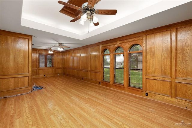 4905 N 8th Street, Mcallen, TX 78504