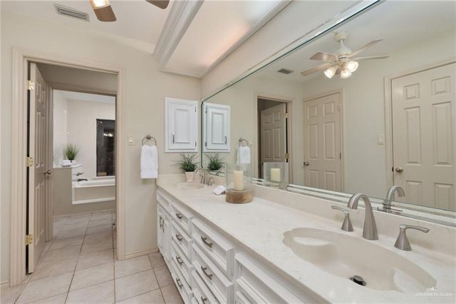 4905 N 8th Street, Mcallen, TX 78504