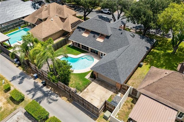 4905 N 8th Street, Mcallen, TX 78504