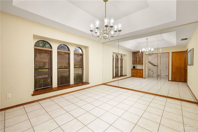 4905 N 8th Street, Mcallen, TX 78504