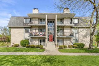 1725 Homan Drive 303, Schererville, IN 46375