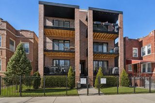 3340 N Lawndale Avenue 1N, Chicago, IL 60618