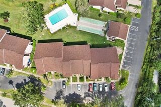 6221 TIMBER LAKE DRIVE C10, Sarasota, FL 34243