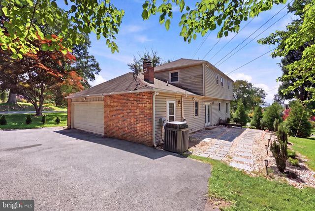 105 CHESTNUT AVE, Wilmington, DE 19809