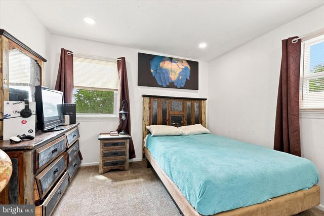105 CHESTNUT AVE, Wilmington, DE 19809