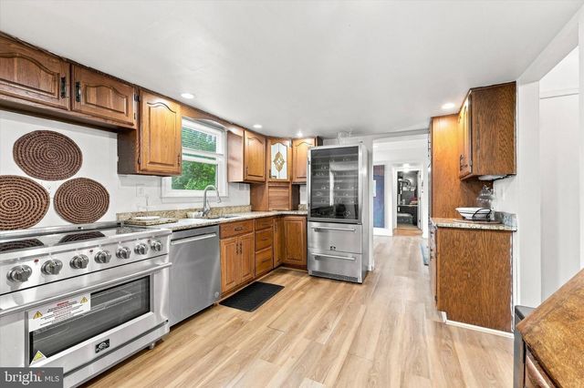 105 CHESTNUT AVE, Wilmington, DE 19809