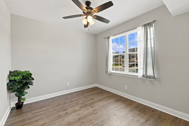 3009 Fanshaw Rd, Smyrna, TN 37167