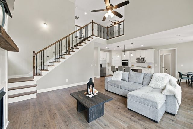 3009 Fanshaw Rd, Smyrna, TN 37167
