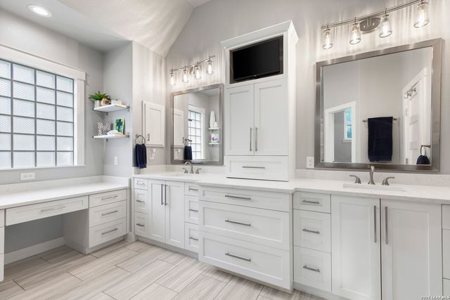 29357 Raintree Rdg, Boerne, TX 78015