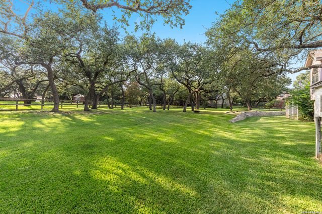 29357 Raintree Rdg, Boerne, TX 78015