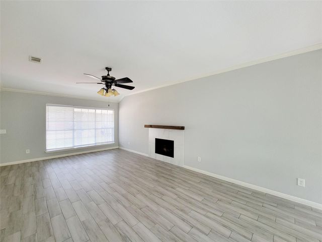 9602 Secretariat, Houston, TX 77065