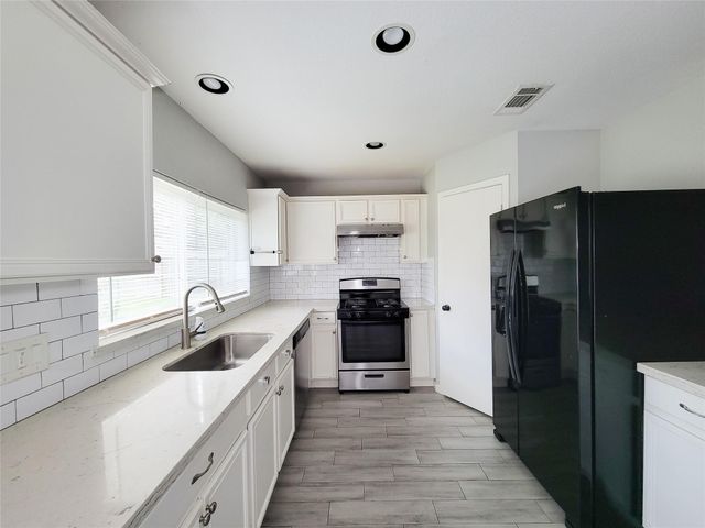 9602 Secretariat, Houston, TX 77065