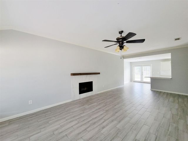 9602 Secretariat, Houston, TX 77065