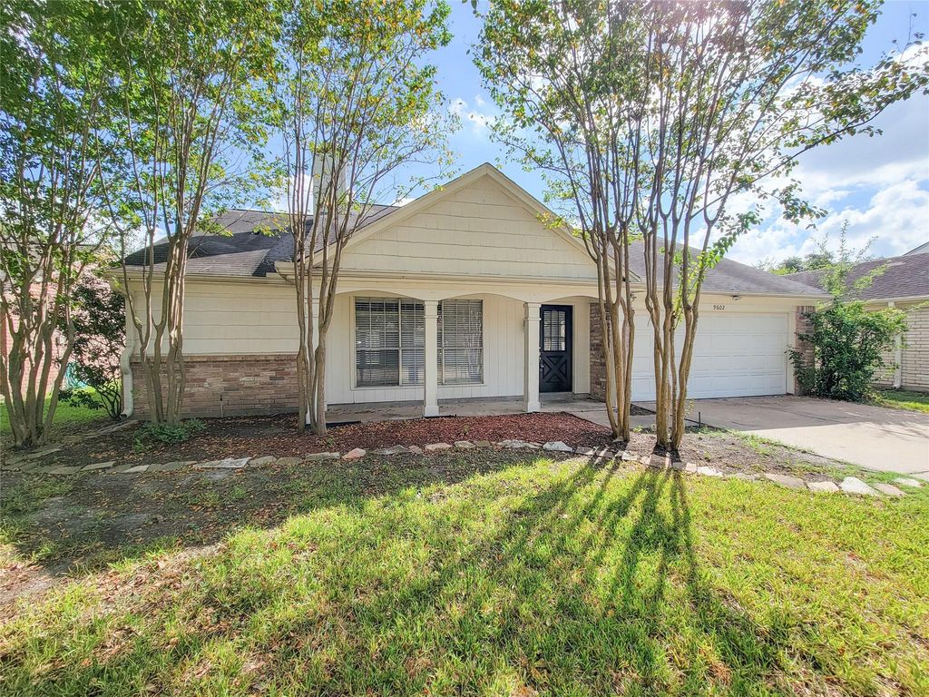 9602 Secretariat, Houston, TX 77065