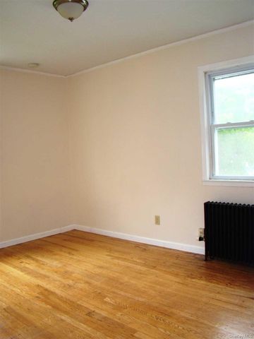 28 Vernon Terrace 2, Poughkeepsie, NY 12601