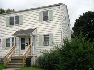 28 Vernon Terrace 2, Poughkeepsie, NY 12601