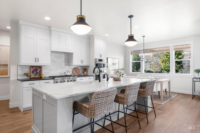 11447 N 20th Place, Boise, ID 83714